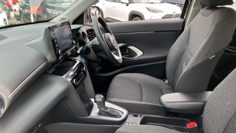 Toyota Yaris Cross 1.5 Hybrid Icon 5dr CVT Hybrid Estate